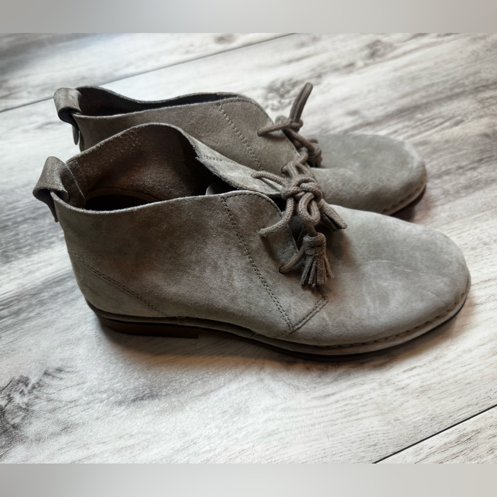 Women’s Hush Puppies Gray Suede Ankle Boots